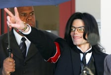 마이클 잭슨 괴롭혔던 '이 병'…원인 모를 '백색 공포'