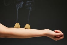 "한의원서 교통사고 환자 과잉진료" 양방 일갈에…"선민의식" 한방 발끈