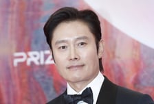 "이병헌도 걸렸대"…편견 두려워 숨겼던 '이 병', 이젠 병원 찾는다