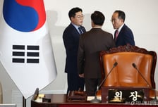 다 같은 금배지 아니야…국회서 더 작아지는 '소수당'