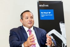 "전립선 등 비뇨기질환 98% 단일공 로봇수술 하루면 끝"