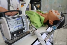 벼랑 끝 응급실 '응급상황'… 추석연휴 빨간 날, 진료 빨간불