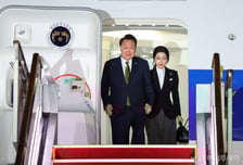 윤 대통령 지지율 26%, 2주만에 또 역대 최저…국힘 31%·민주 44%