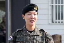 방탄소년단, 두 번째 전역자 제이홉에 거는 기대