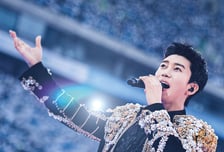 임영웅, BTS도 넘었다..'아임 히어로 더 스타디움' 역대 공연 실황 영화 흥행 1위