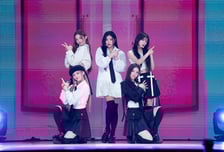 그 누구도 아닌 아일릿, 여운 더해 미치게 중독적인 ‘체리시’