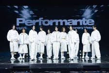 트리플에스 VV, 댄스 디멘션의 고성능 퍼포먼스 'Hit the Floor'