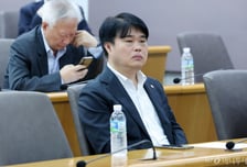 "의대생 면접 보이콧" 임현택 탄핵 위기에 사분오열 의사들, 각자도생?