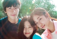 '청설', 3일 연속 1위...'베놈3' 160만 돌파 [박스오피스]