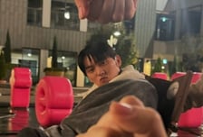 최현욱, 잘못 올린 사진 한 장