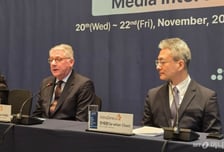 아스트라제네카 부회장 "한국, 매우 중요한 파트너…언제든 투자 확대"