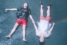 퀴어or베이팅│① 대도시에 사는 고영과 흥수가 던진 돌