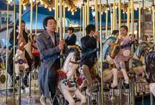 '대가족' 김윤석, 짠내&쿨내 진동 '무옥극장'