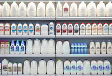 유통기한 1년 아니었어?…"덩어리가 몽글몽글" 수입산 멸균우유 샀더니