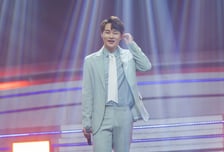 '군 면제 논란' 박서진, 끝까지 침묵할 수는 없다