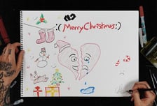 머라이어 캐리 저리 비켜! '캐럴 연금' 노리는 새 연말송들