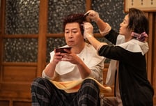 '대가족', 알고 보면 로맨틱? 김윤석♥김성령의 훈훈 멜로