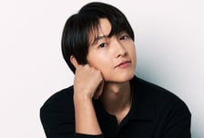 송중기 "'보고타', 예쁨 받고 싶은 욕심...일단 봐주셨으면"[인터뷰]