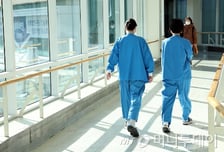 의협회장 선거·전공의 모집…해 넘긴 의정갈등, 1월부터 '분수령'