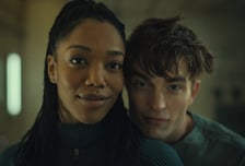 미키 17ㅣ 익숙하지만 좀 낯선 새로운 봉준호 월드