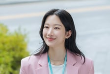 '그놈은 흑염룡' 문가영, 월요병 치유해줄 젠지세대 로맨스퀸