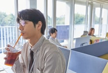 돈·가족 문제보다 더 힘들어…직장인 우울증 원인 1위는?