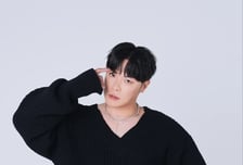 휘성, 콘서트 닷새 앞두고 사망 비보..가요계 추모 물결