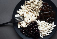 비타민C 꼬박꼬박 먹었는데…"사망률 높인다" 권장섭취량의 함정