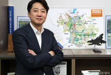 이준석 "워싱턴선 영어하는 내가 주류...단일화 전혀 생각 안해"[인터뷰]