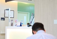 "우울증 걸리면 무조건 약 먹인대"…병원 피하게 되는 그 말, 사실일까?