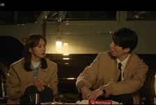 '이혼보험' 이동욱, 이혼초보 이주빈 위로 '감동'...시청률은 2.4% [종합]