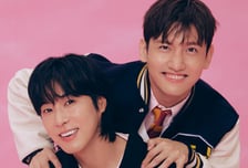 동방신기, SM과 재계약.."멋진 미래 그려나갈 것"