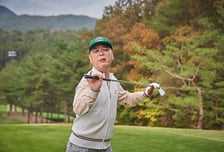 ‘로비’ 김의성, 극한의 불쾌함으로 이끄는 압도적 몰입감