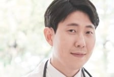 배 아프면 대장 내시경? 받아야 할 때 따로 있다…이 '증상' 땐 꼭!