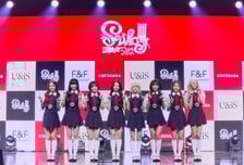 달콤한 첫맛과 반전의 매운맛..유니스, '맵달' 매력 품은 'SWICY'로 컴백