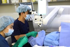 안과 레이저의 진화…근시 넘어 '시력 교정 불모지' 원시까지 잡는다