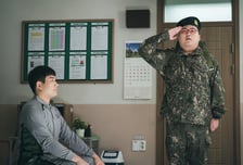 "이병 문빛나리"로 빛나는 신스틸러 김요한