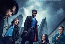 韓감독 연출한 '갱스 오브 런던', 웨이브 타고 한국 상륙