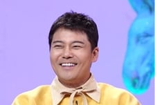 '사장님귀' 전현무, 홍주연 맹활약에 흐뭇한 미소 [오늘밤 TV]