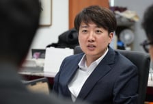 이준석 "김문수·한덕수 만날 생각 없다...완주 너머 당선 목표"[인터뷰]