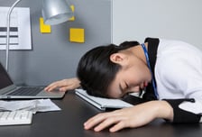 월경량 들쑥날쑥, 체온 조절 어렵다? 심장병·치매 부르는 '이 병'의 정체