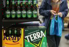 "하이트진로 주가 반등…주류 시장 구조적 회복 전까지는 어려워"-IBK