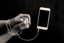 정치뉴스 보면 화나는데 계속 보네…나도 모르게 '이 병' 덮칠 수도