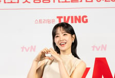 박보영, 드라마 화제성 1위 등극...고윤정 넘는 열풍 일으킬까 [IZE 진단]