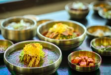 화려하고 진한 맛, 그래 ‘진주냉면’이지!