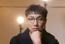 “로코 빼고 다 가능”…윤종빈 감독의 '나인 퍼즐', 성공적 궤도 이탈 [인터뷰]