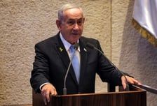 "이스라엘의 이란 공습" 국제 유가 오르자 석유주 줄줄이 '급등'