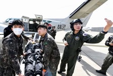 '아덴만의 영웅' vs 'K방역 주역'…의정갈등 짊어질 복지부 새 장관은?