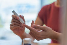 젊은 당뇨병 환자 는다는데…이 병 겹치면 "자살 위험 3배" 큰일