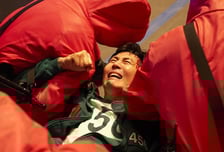 '오징어 게임3', 마지막까지 세계서 태극기 휘날릴까?